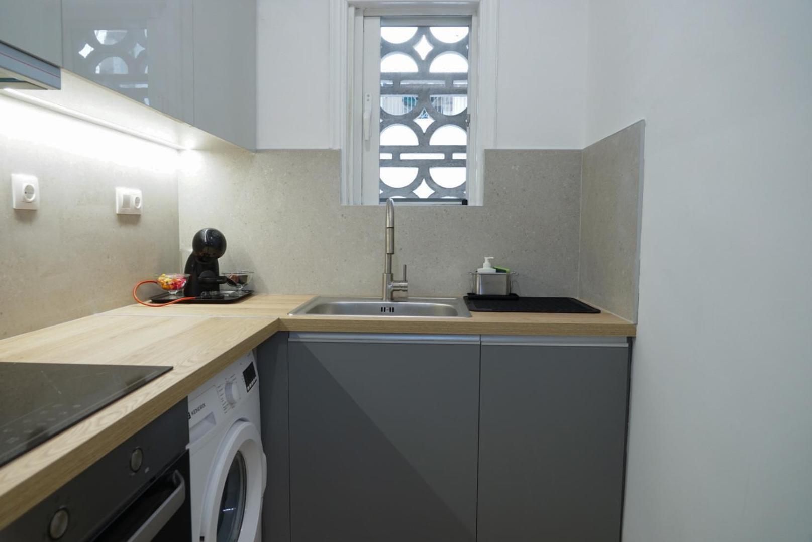 Comfy Studio Apartment Very Close To City Centre Athen Exterior foto