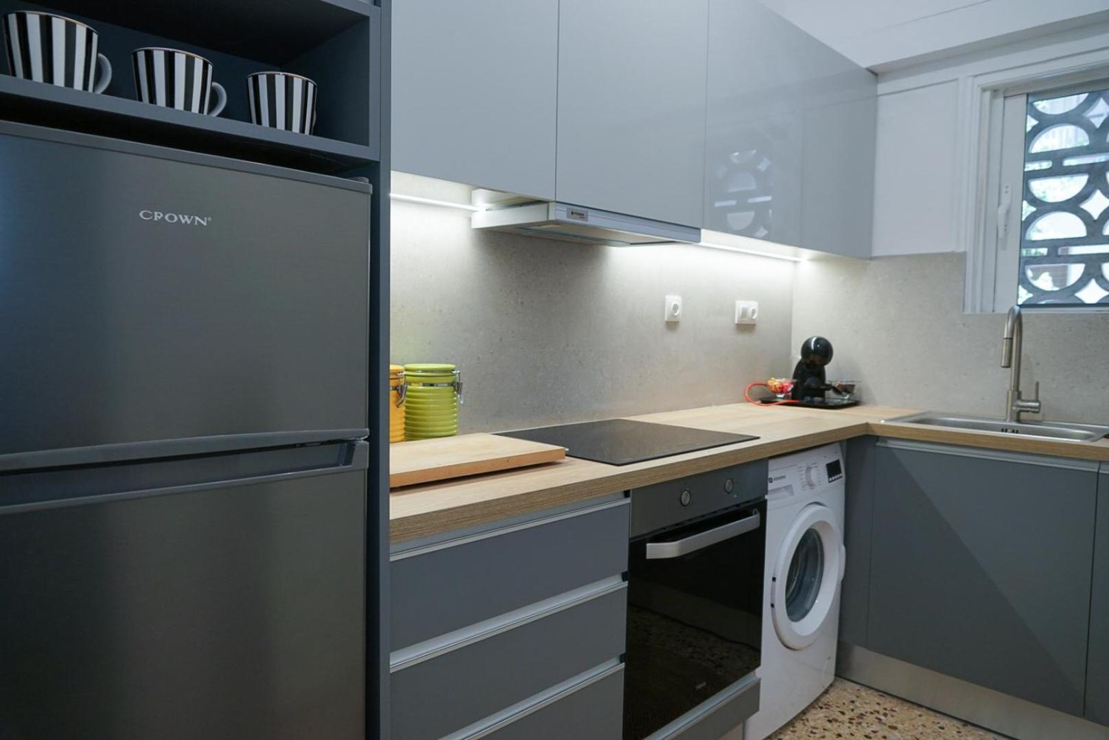 Comfy Studio Apartment Very Close To City Centre Athen Exterior foto