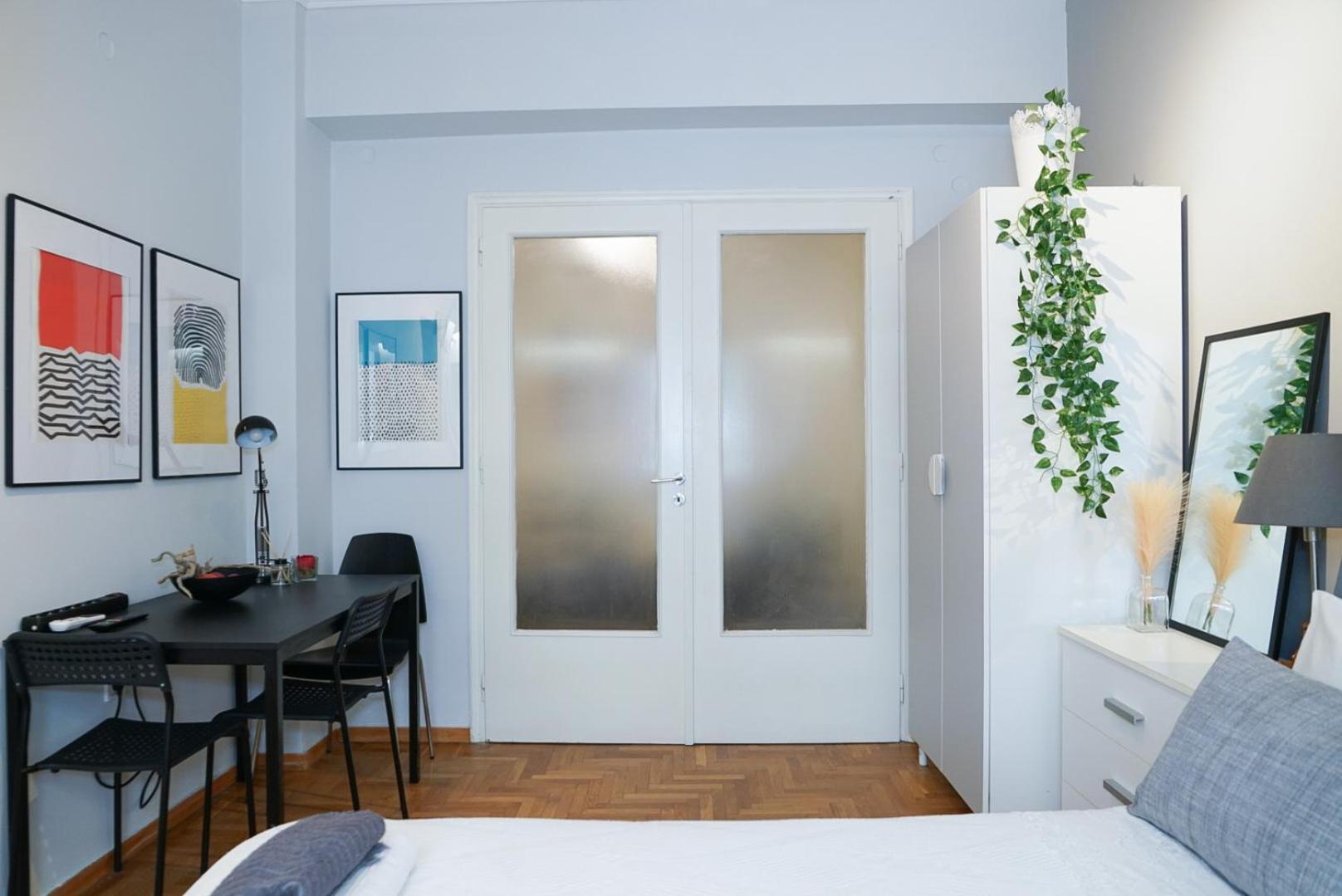 Comfy Studio Apartment Very Close To City Centre Athen Exterior foto